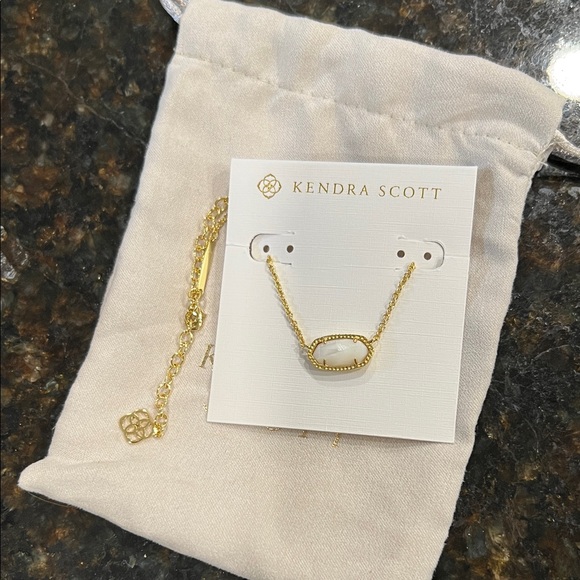 Kendra Scott Jewelry - Kendra Scott Gold Necklace with White Stone